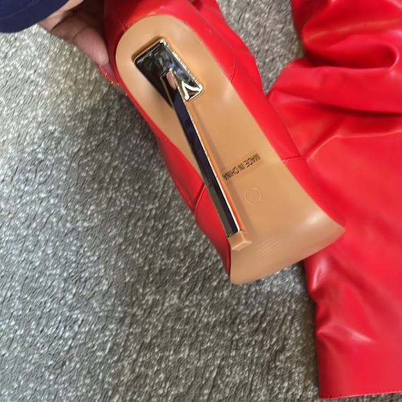 Brand New red knee-high open, toe boot - Picture 4 of 4